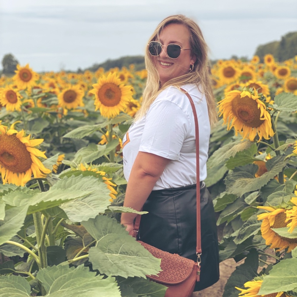 Meet your Posher, Alexys